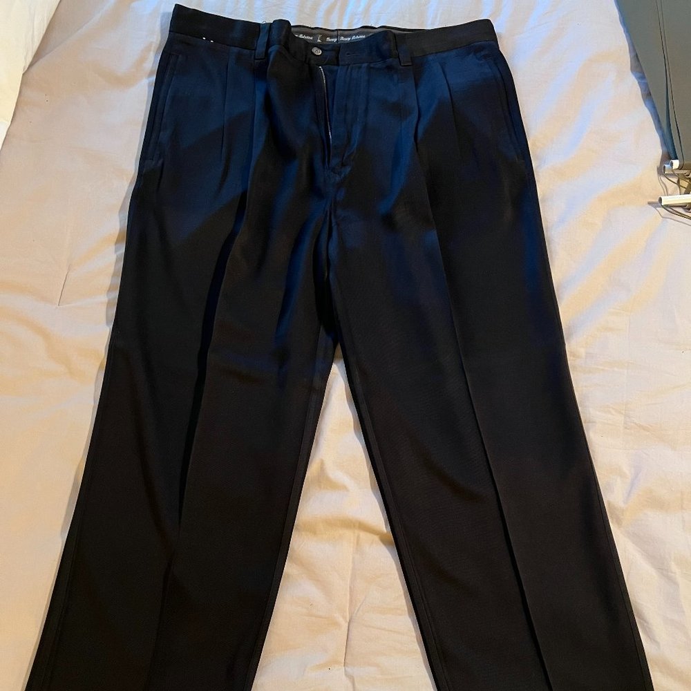 Tommy Bahama Mens slacks